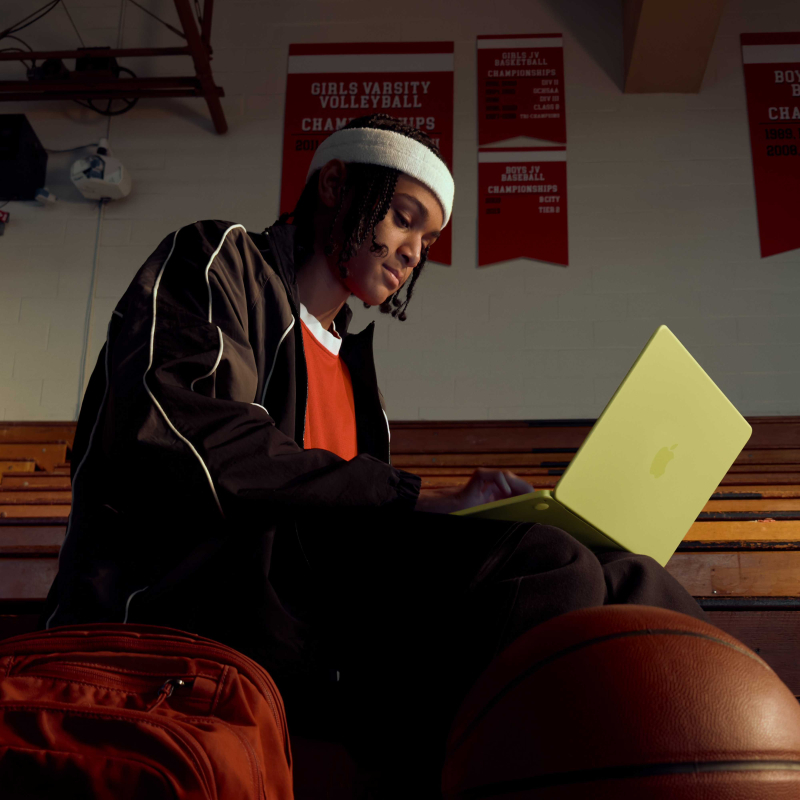 Apple MacBook Neo 13" (A18 Pro, 6C СPU/5С GPU, 2026), 8  ГБ, 256 ГБ SSD, желтый цитрус